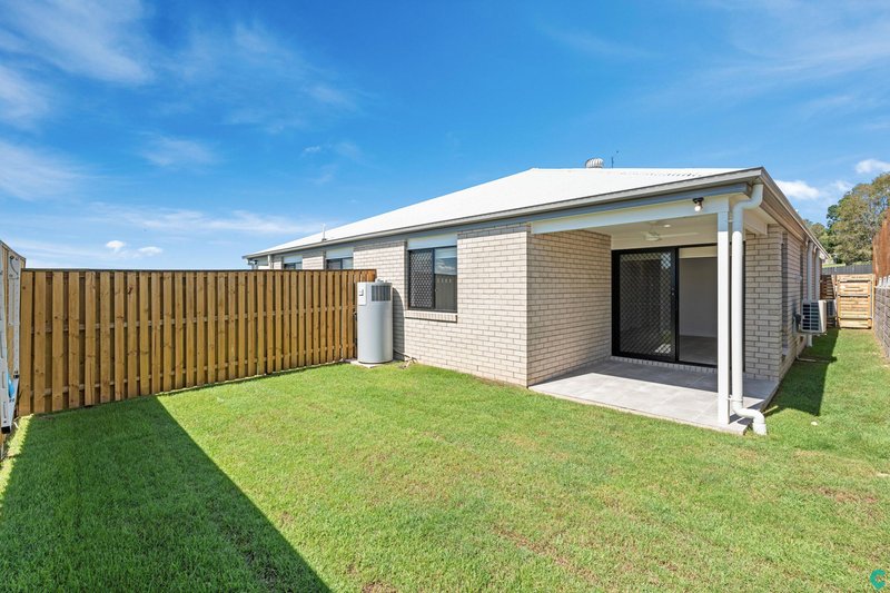 Photo - 1/77 Tahoe Street, Logan Reserve QLD 4133 - Image 9