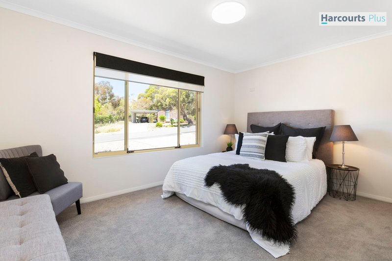 Photo - 177 The Cove Road, Hallett Cove SA 5158 - Image 6