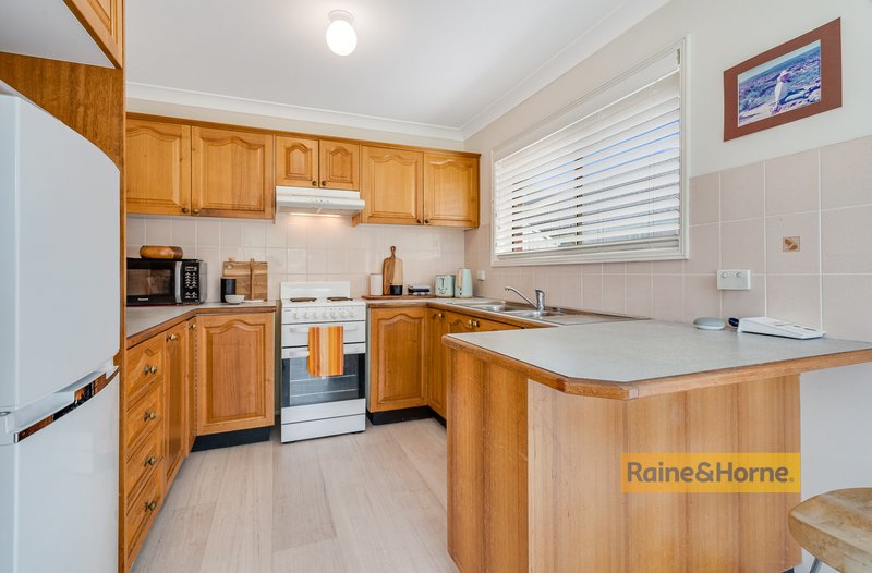 Photo - 1/77 Trafalgar Avenue, Woy Woy NSW 2256 - Image 5