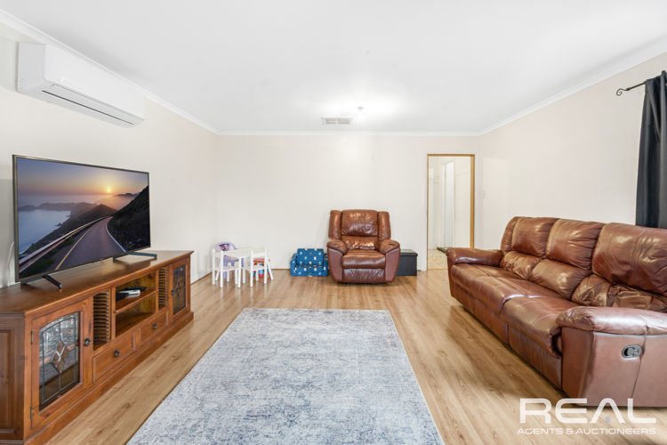 Photo - 177 Victoria Road, Largs Bay SA 5016 - Image 4