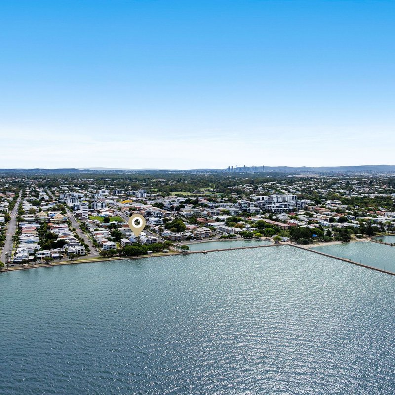 Photo - 177 Wynnum Esplanade, Wynnum QLD 4178 - Image 7