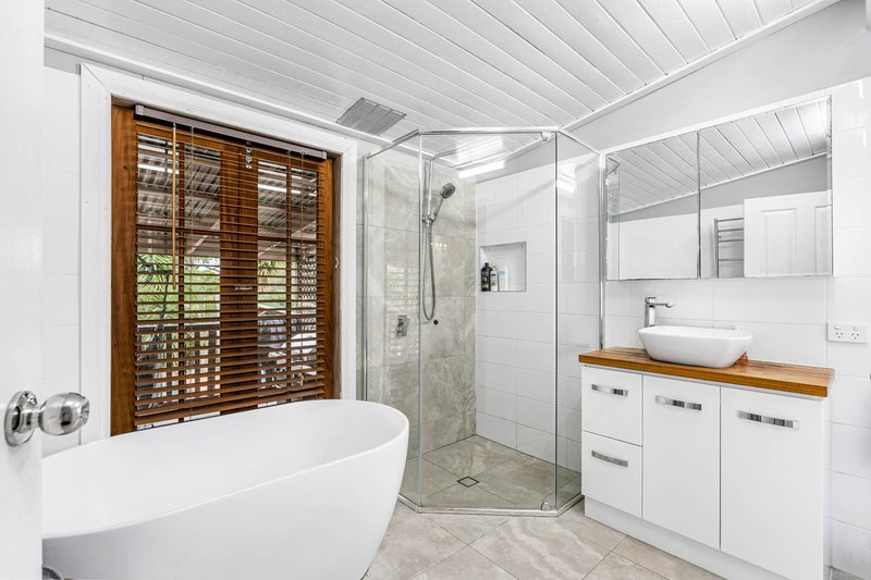 Photo - 177 Wynnum North Road, Wynnum QLD 4178 - Image 5