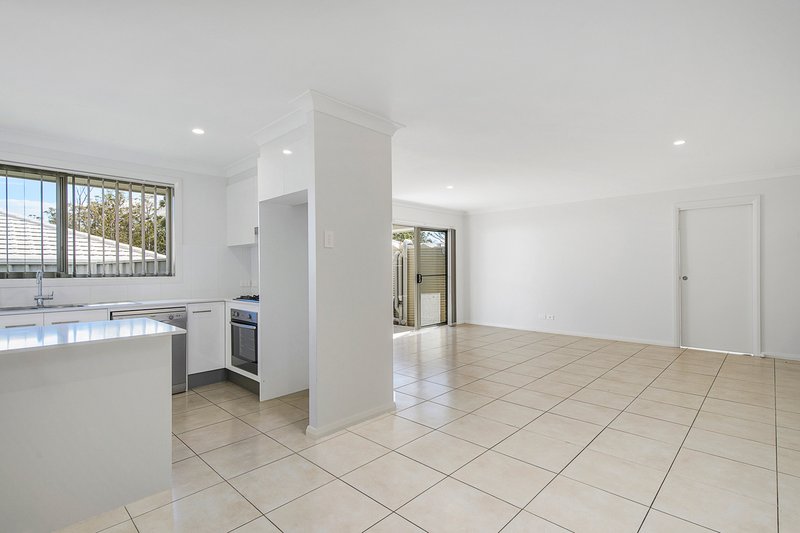 Photo - 17/76 Blackbutt Drive, Wauchope NSW 2446 - Image 3