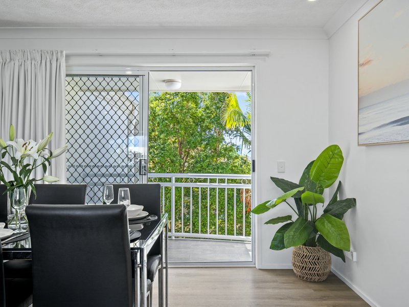 Photo - 17/78-80 Stanhill Drive, Surfers Paradise QLD 4217 - Image 9