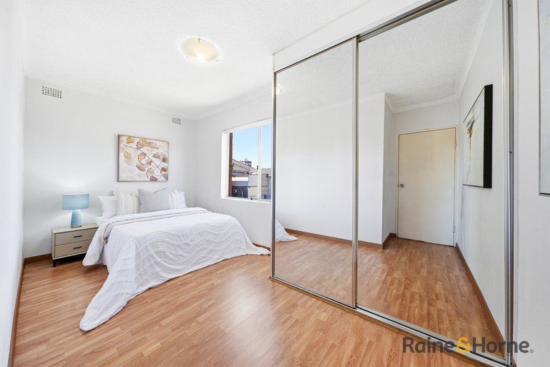 Photo - 17/8-10 Station Street, West Ryde NSW 2114 - Image 10