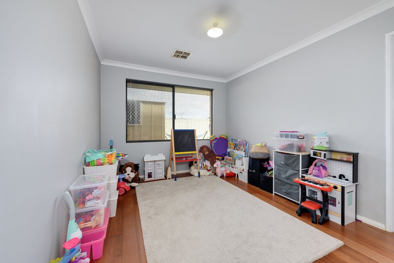 Photo - 178 Arpenteur Drive, Baldivis WA 6171 - Image 21