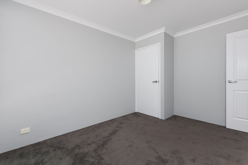 Photo - 178 Arpenteur Drive, Baldivis WA 6171 - Image 22