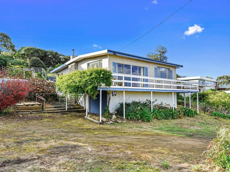 178 Carlton Beach Road, Dodges Ferry TAS 7173