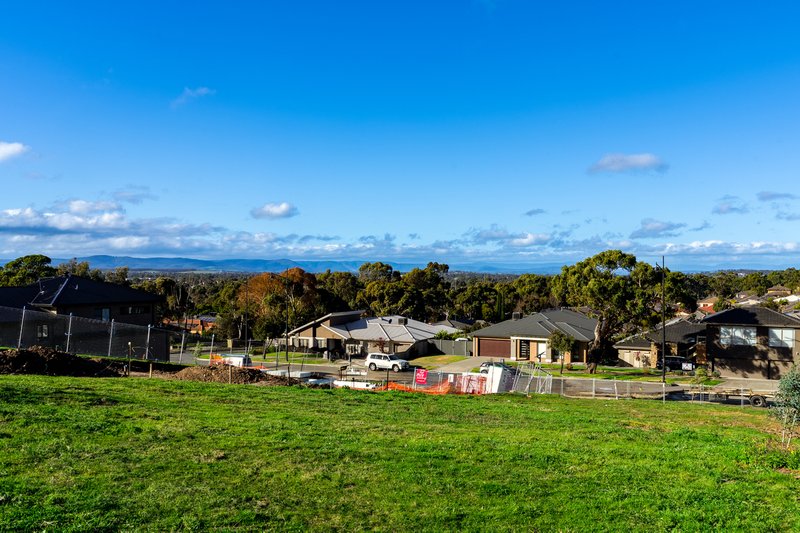 Photo - 178 Cravens Road, Mernda VIC 3754 - Image 5