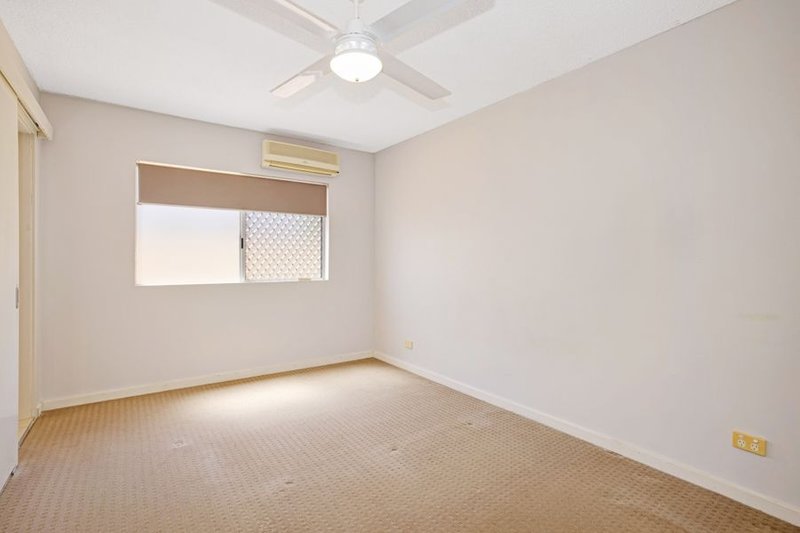 Photo - 1/78 Eyre Street, North Ward QLD 4810 - Image 5