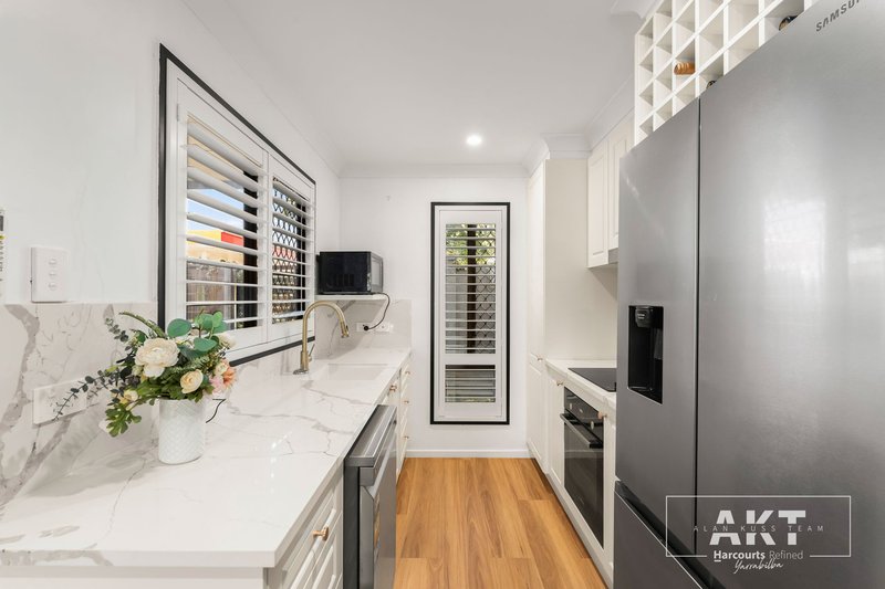 Photo - 17/8 Highlands Street, Yarrabilba QLD 4207 - Image 4