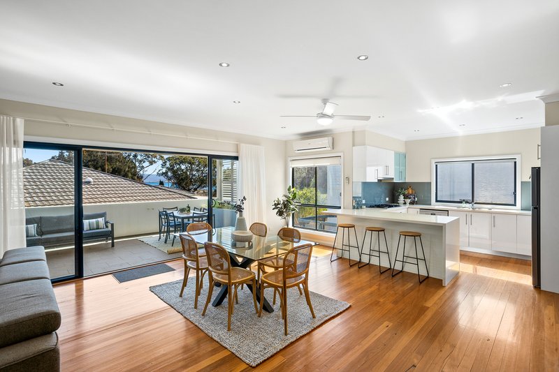 Photo - 178 Lakeview Parade, Primbee NSW 2502 - Image 2