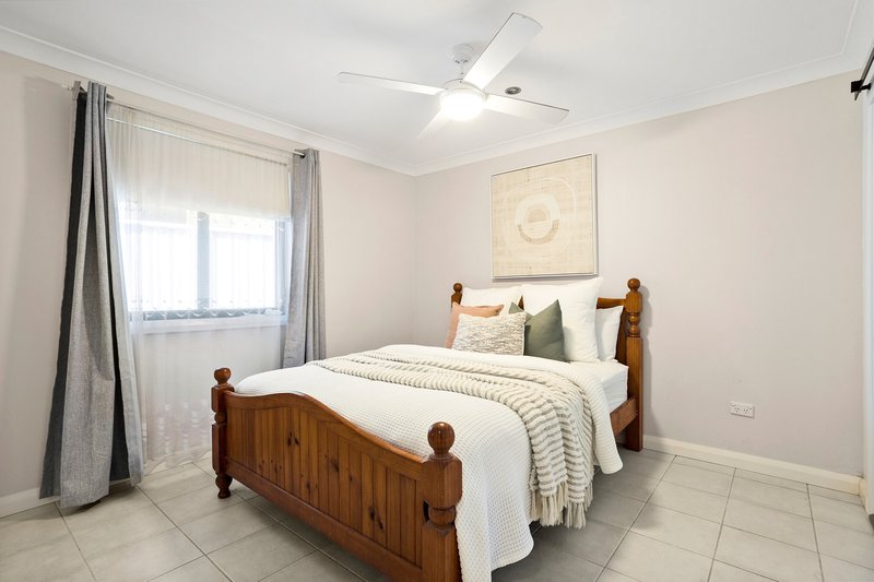 Photo - 178 Lakeview Parade, Primbee NSW 2502 - Image 10