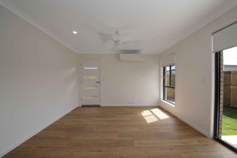 Photo - 1/78 Pierro Place, Logan Reserve QLD 4133 - Image 4