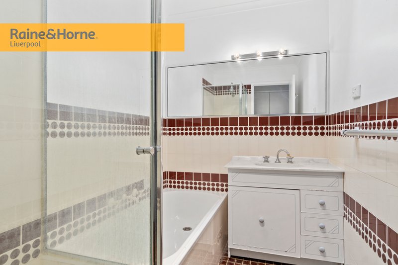 Photo - 17/8 Reilly Street, Liverpool NSW 2170 - Image 6
