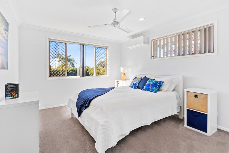 Photo - 1/78 Treeview Drive, Burleigh Waters QLD 4220 - Image 9