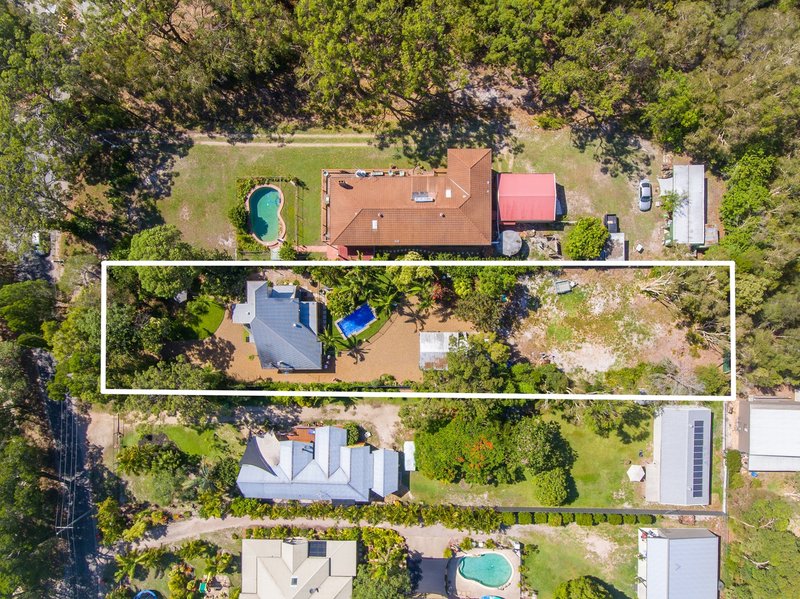 Photo - 178 White Patch Esplanade, White Patch QLD 4507 - Image 8