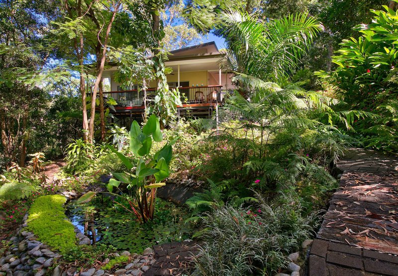 1781 Captain Cook Highway, Clifton Beach QLD 4879