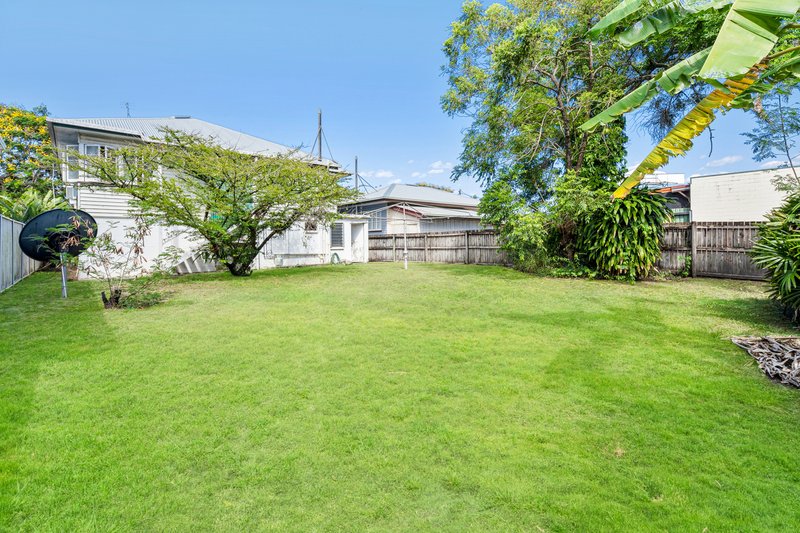 Photo - 179 Aumuller Street, Bungalow QLD 4870 - Image 12