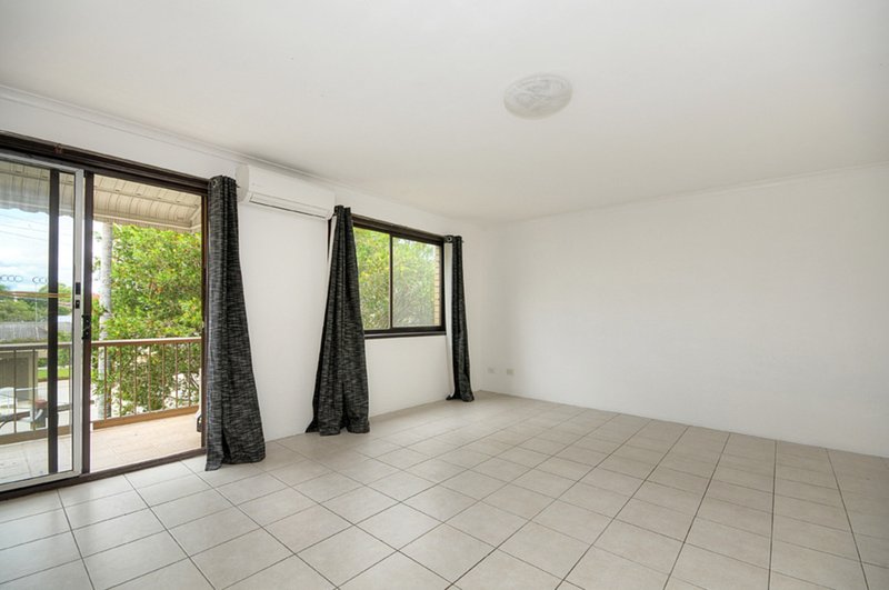 Photo - 17/9 Bradford Street, Labrador QLD 4215 - Image 3