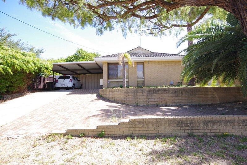 Photo - 179 Camberwarra Drive, Craigie WA 6025 - Image 2