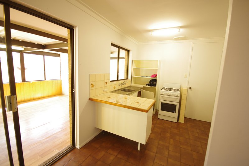 Photo - 179 Camberwarra Drive, Craigie WA 6025 - Image 6
