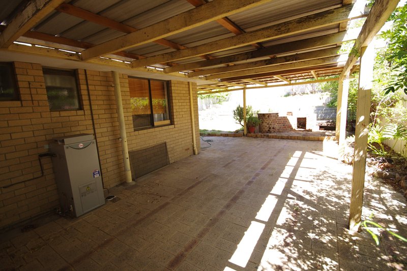 Photo - 179 Camberwarra Drive, Craigie WA 6025 - Image 15