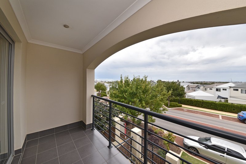 Photo - 179 Celebration Boulevard, Clarkson WA 6030 - Image 17