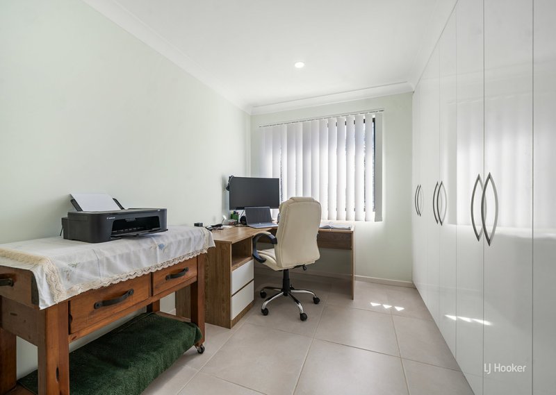 Photo - 179 Crumpton Drive, Blackbutt QLD 4314 - Image 7