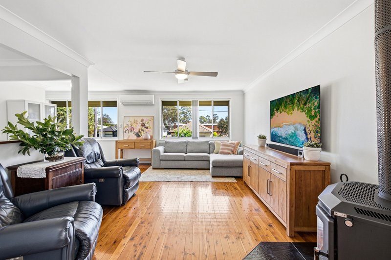 Photo - 179 Girraween Road, Girraween NSW 2145 - Image 2