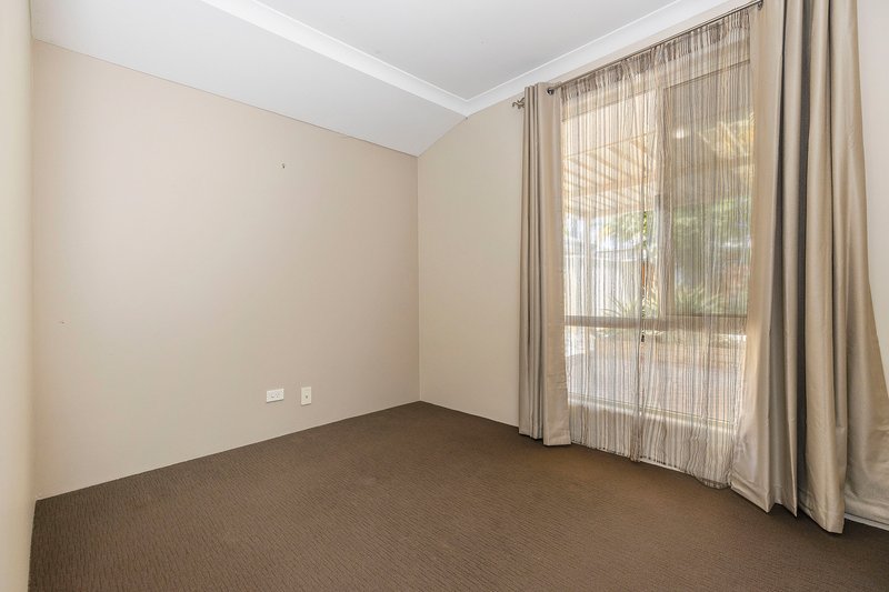 Photo - 179 Hamelin Drive, Ballajura WA 6066 - Image 11