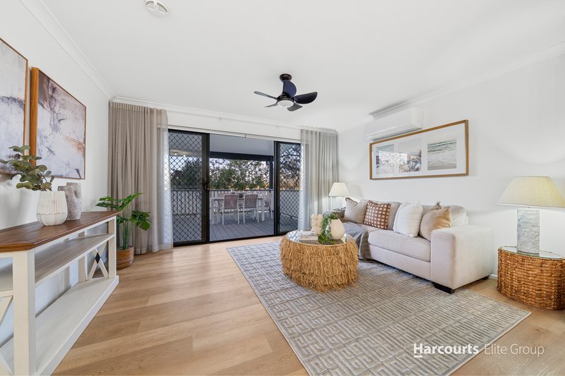 Photo - 179 Jacaranda Avenue, Kingston QLD 4114 - Image 6