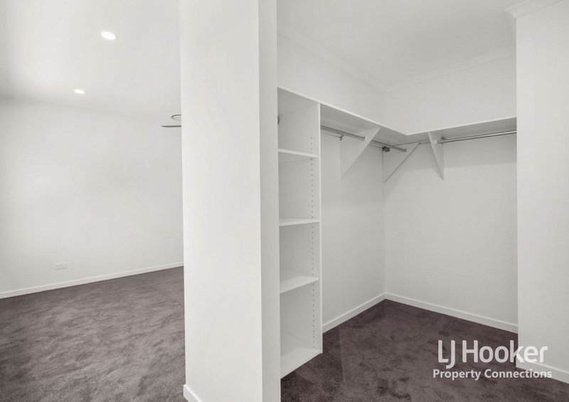 Photo - 1/79 Leitchs Road, Albany Creek QLD 4035 - Image 5