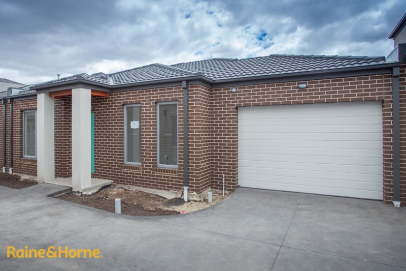 Photo - 179 Mitchells Lane, Sunbury VIC 3429 - Image 3