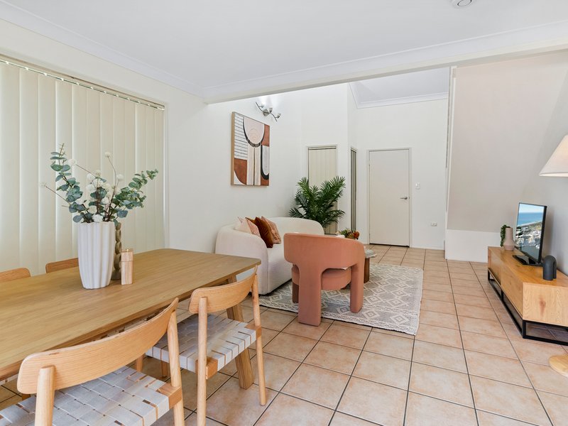 Photo - 17/90 Chester Road, Annerley QLD 4103 - Image 2