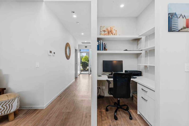 Photo - 179/1 Latitude Boulevard, Nikenbah QLD 4655 - Image 16