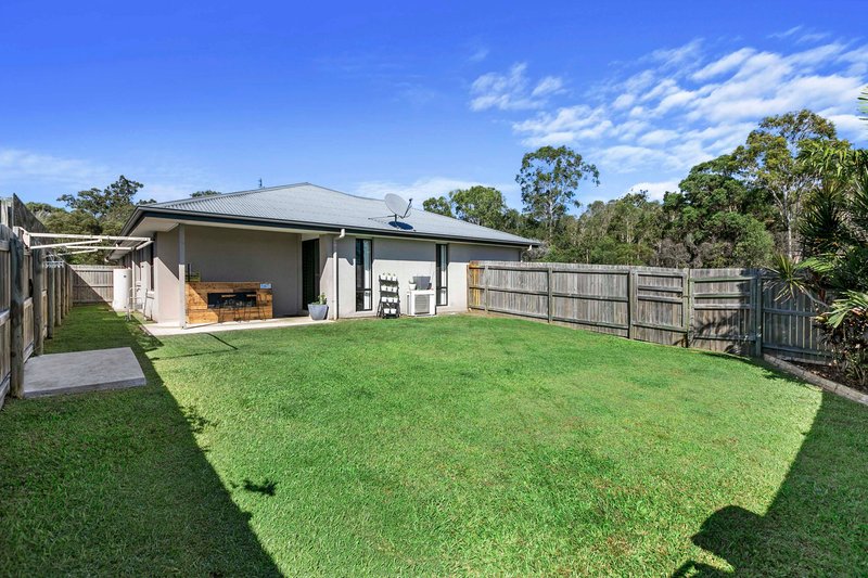 Photo - 17a & 17b Empire Circuit, Dundowran QLD 4655 - Image 17