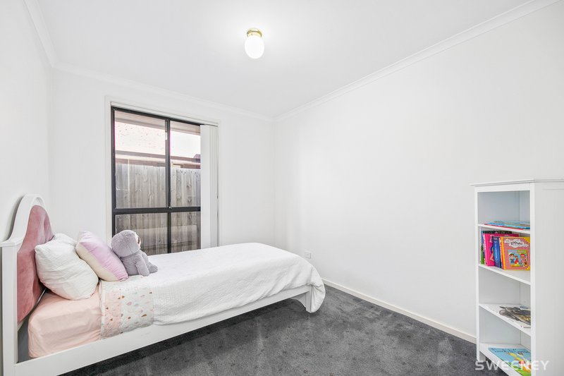 Photo - 17A Ascot Street South, Altona Meadows VIC 3028 - Image 8