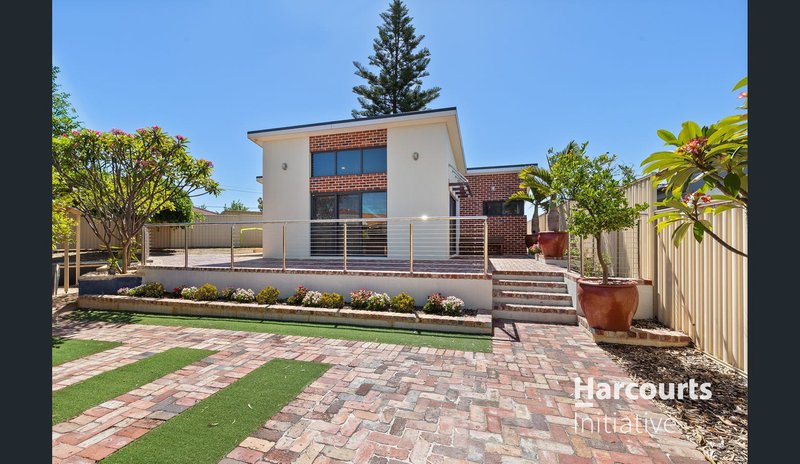 Photo - 17/a Boskoop Place, Mirrabooka WA 6061 - Image 1