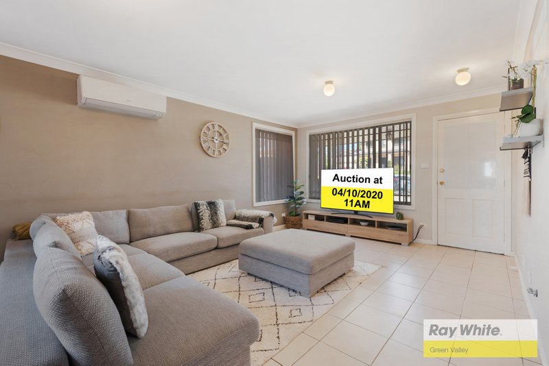 Photo - 17a Bugong Street, Prestons NSW 2170 - Image 3