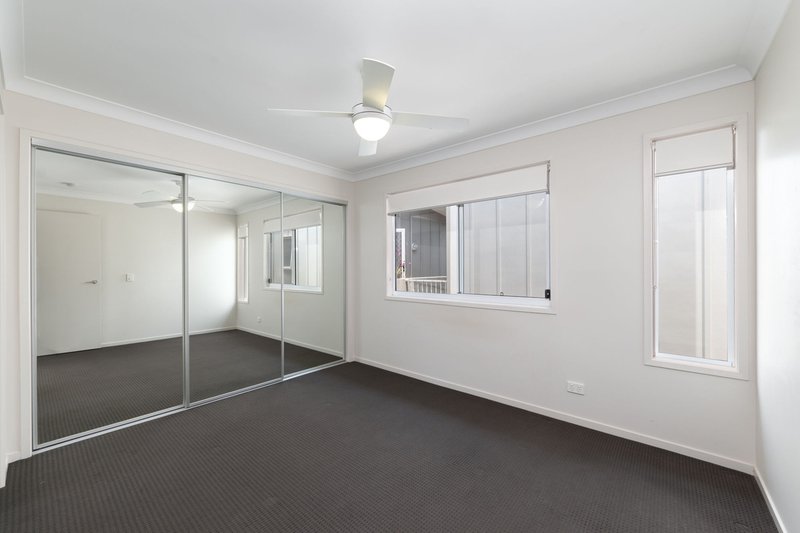 Photo - 17a Cobalt Crescent, Caloundra West QLD 4551 - Image 9