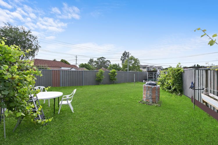 Photo - 17a Coleraine Street, Fairfield NSW 2165 - Image 8