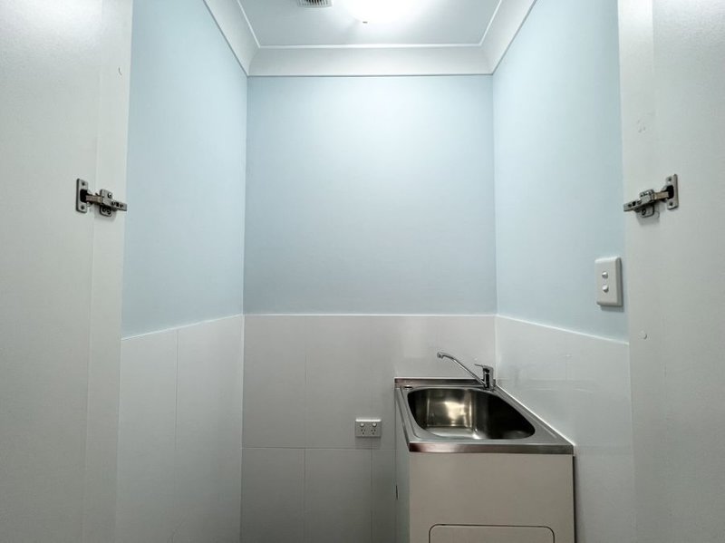 Photo - 17A Coreen Avenue, Penrith NSW 2750 - Image 7