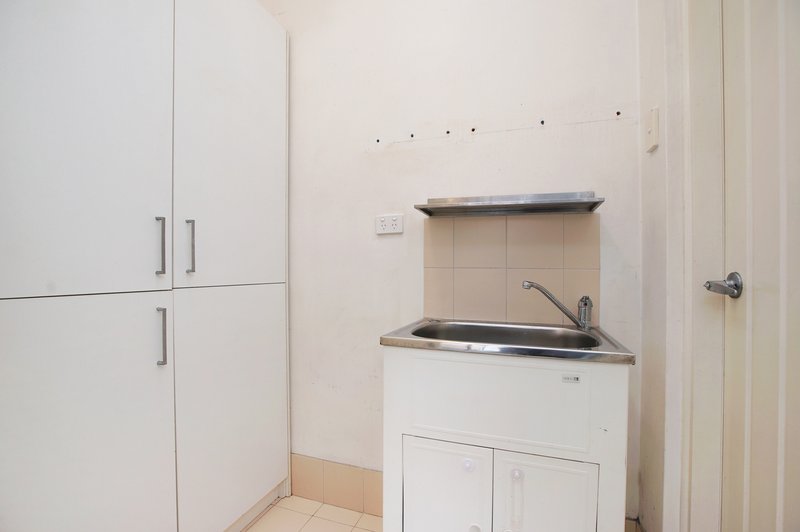 Photo - 17A Gairdner Drive, Kardinya WA 6163 - Image 14