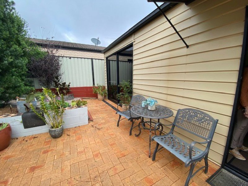 Photo - 17a Hillview Parade, Kingaroy QLD 4610 - Image 10
