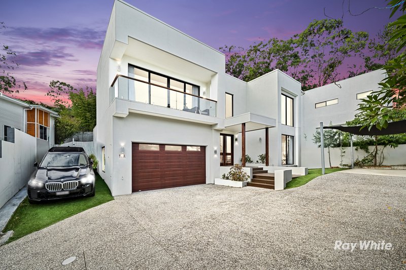 Photo - 17a Holyoake Drive, Daisy Hill QLD 4127 - Image 1