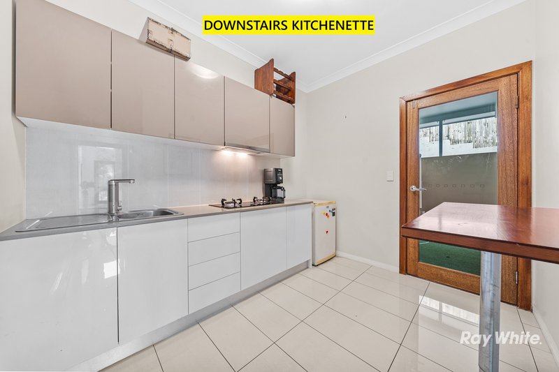 Photo - 17a Holyoake Drive, Daisy Hill QLD 4127 - Image 14