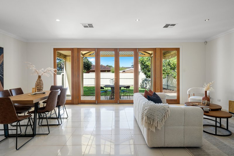 Photo - 17A Kent Avenue, Fulham Gardens SA 5024 - Image 8