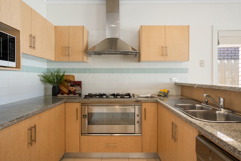 Photo - 17A Kent Avenue, Fulham Gardens SA 5024 - Image 11