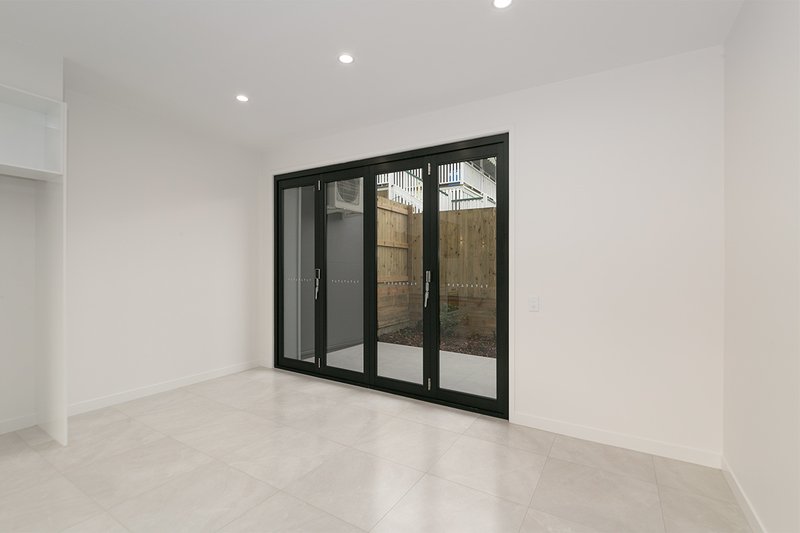 Photo - 17A Lockyer Street, Camp Hill QLD 4152 - Image 6